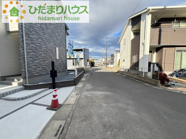 熊谷市石原　第4期　分譲一戸建て　ワイウッドコート　07の前面道路含む現地写真|閑静な住宅街で叶える静かな暮らし☆彡