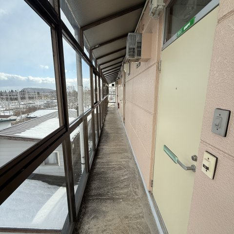 グリーンハイツＥＭＵ２のロビー