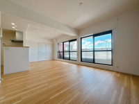 【居間・リビング】 | ロマネスク春日弥生☆仲介手数料無料☆