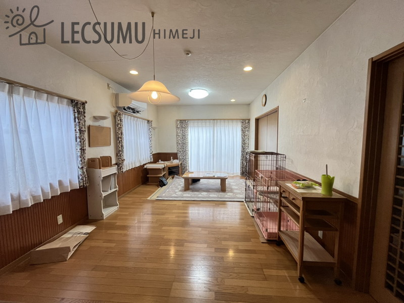 姫路市夢前町前之庄/中古戸建の居間・リビング