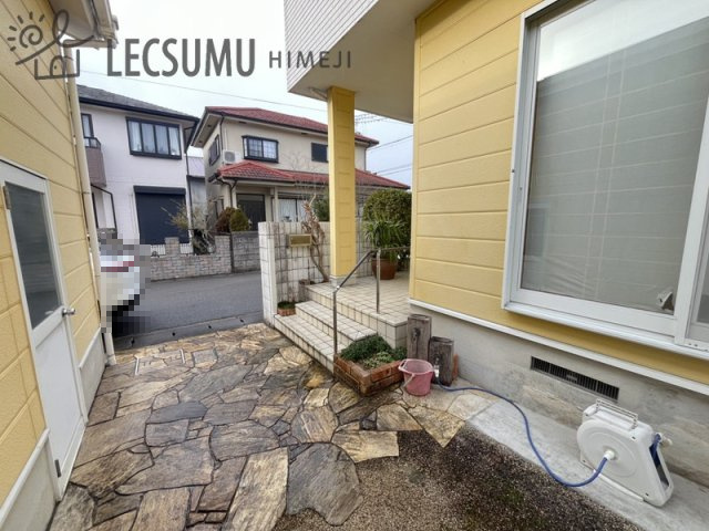 姫路市夢前町前之庄/中古戸建の玄関