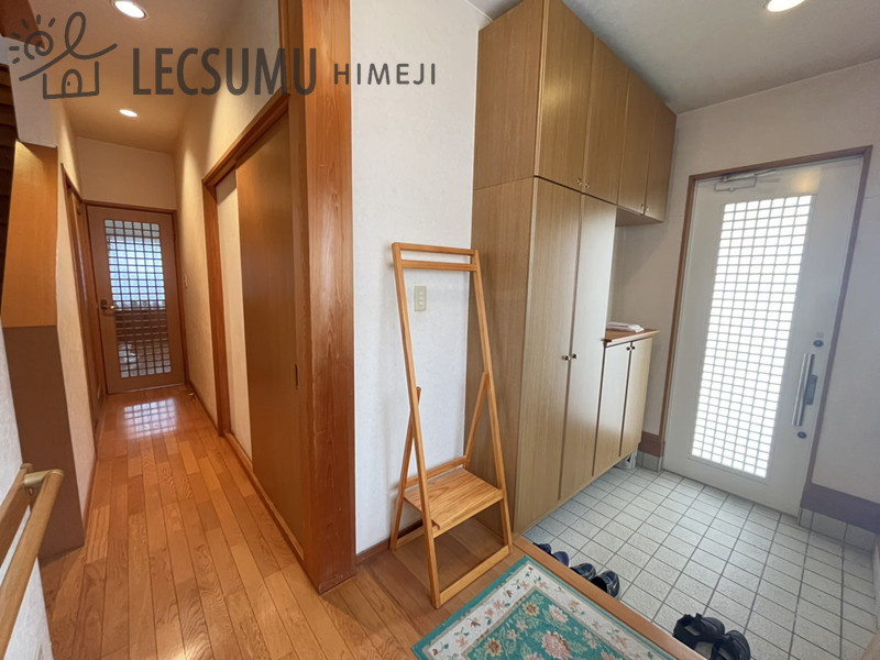 姫路市夢前町前之庄/中古戸建の玄関