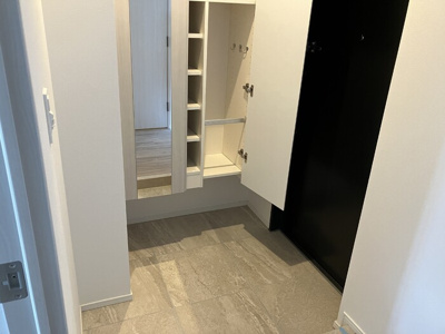 【玄関】 | THE RejuvePort KISARAZU