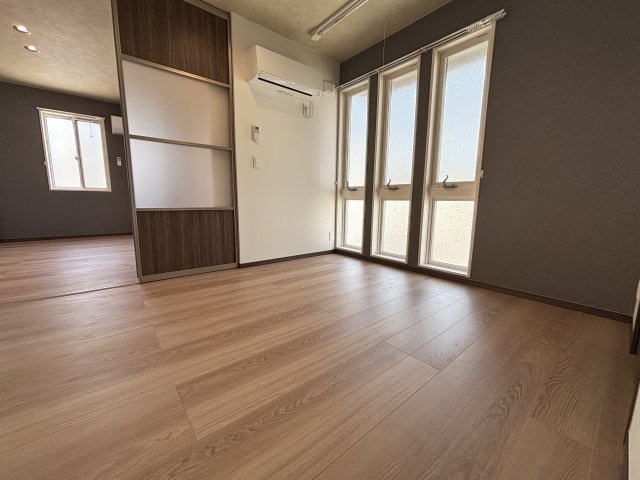 【寝室】レグルス　曙