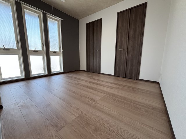 【寝室】レグルス　曙