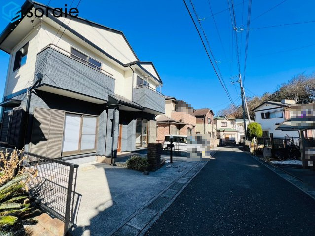 入間市牛沢町　中古戸建　４LDK＋カースペースの前面道路含む現地写真