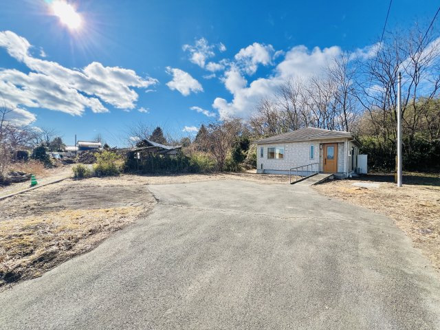 高崎市上室田町の外観|敷地広々138坪♪