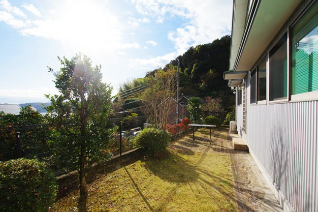 【庭】 | 熱海市上多賀　売り事務所