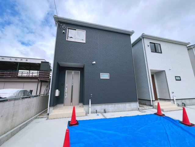 うるま市前原　第3　1号棟の外観