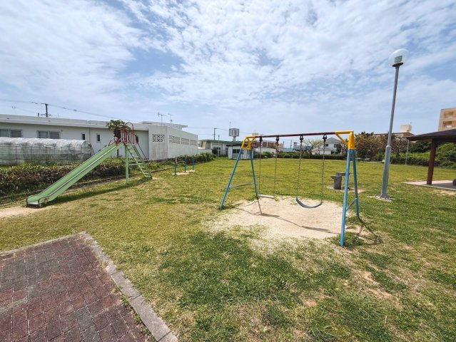 うるま市前原　第3　2号棟の周辺|前原公民館