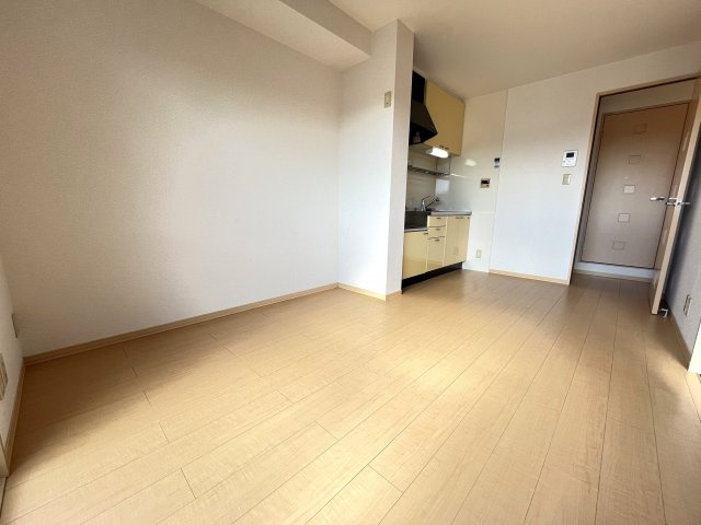 サン・アドヴァンスの居間・リビング