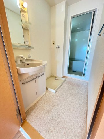 サン・アドヴァンスの洗面所