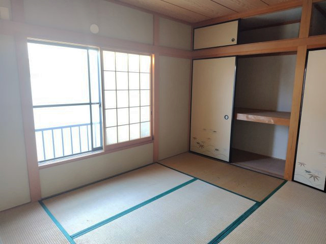 『北鴻巣駅』東口9分の4LDKの2階建。コンビニまで１分の和室|２階