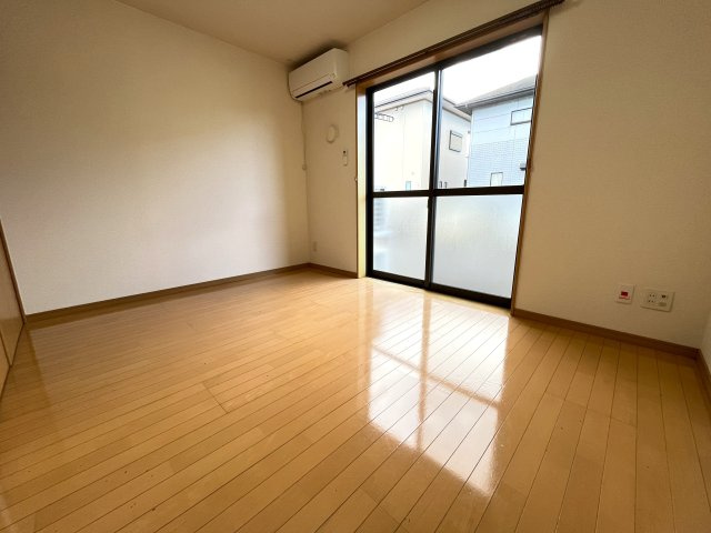 コーポ・エルの居間・リビング