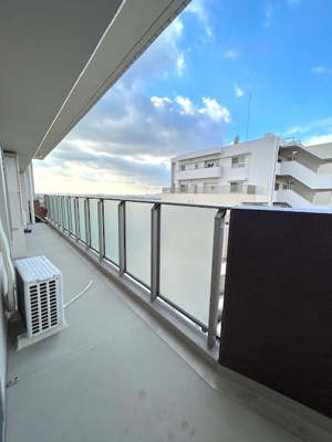 【バルコニー】 | グランオーパスC棟 | 3面バルコニーで眺望良好です！