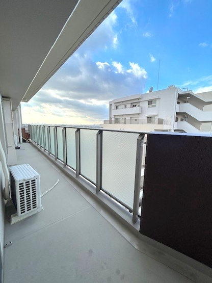 【バルコニー】 | グランオーパスC棟 | 3面バルコニーで眺望良好です！