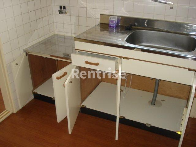 シャトー一宮のキッチン|キッチン収納(イメージ)