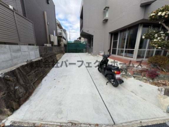 エレファント ハウスの駐車場|駐車場です