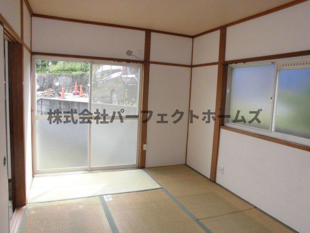 土井ハウスの和室|和室ならではの温かな和の空間で寛ぎの時間を過ごせます