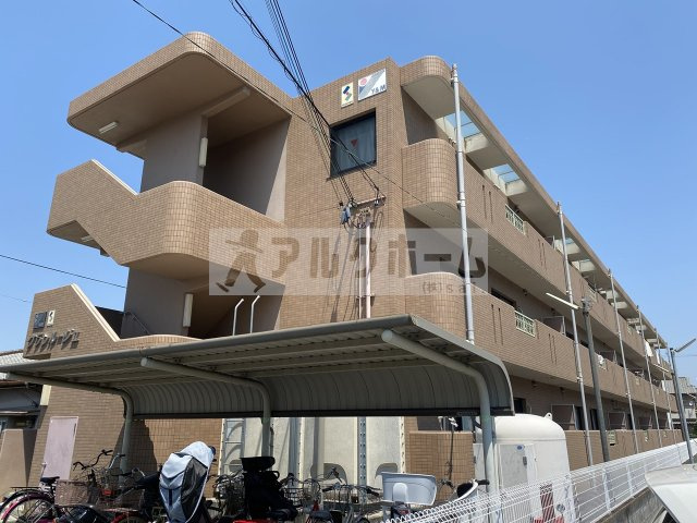 グランルージュの外観