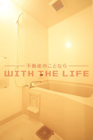 ミカハウスⅡ【10，000円キャッシュバック対象物件】の浴室|日々の疲れを癒すお風呂付です