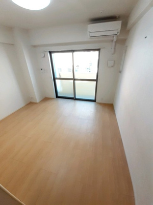 【居間・リビング】 | ゼファーひまわり