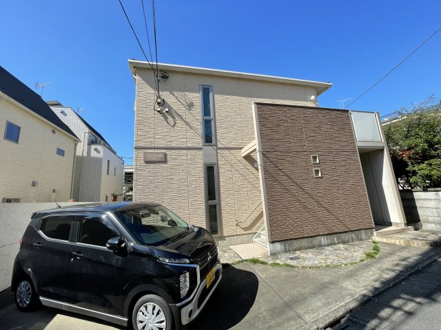 目黒区目黒本町６丁目のアパートの外観
