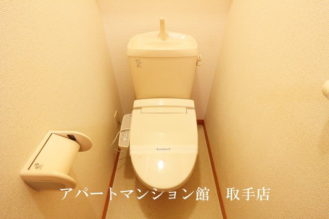 レオパレスウェルメードのトイレ|画像8