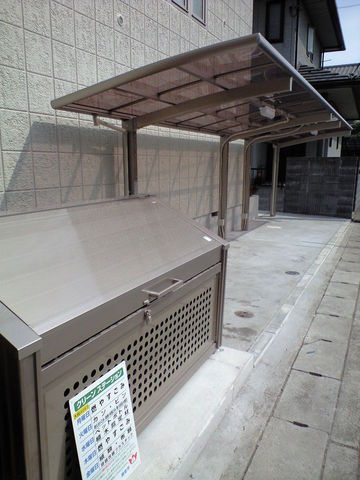 ソフィークレストのその他共用部分|敷地内ダストボックス　敷地内駐輪場