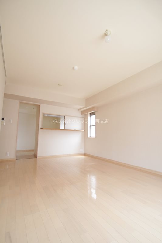 セジョリチセ台町の洋室