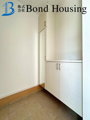 お車並列2台駐車可・収納豊富・大久保町高丘全２棟１号棟のその他