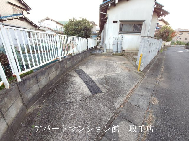 藤代貸家の駐車場