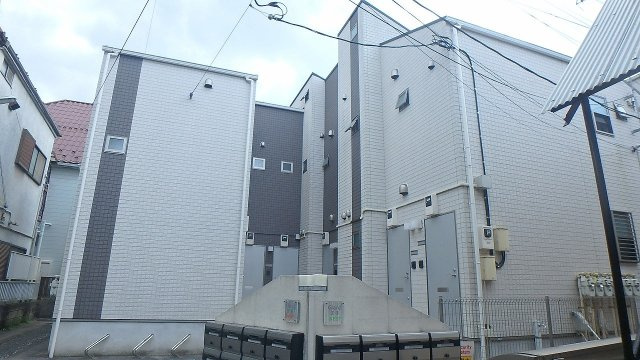 Glanz王子EASTの外観