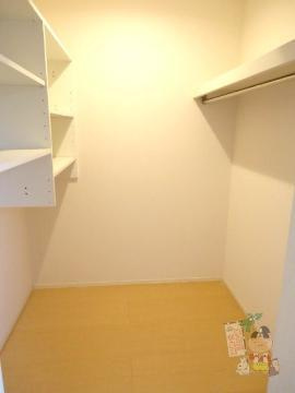 エルヴィリア野田の収納|ウォークインクローゼット