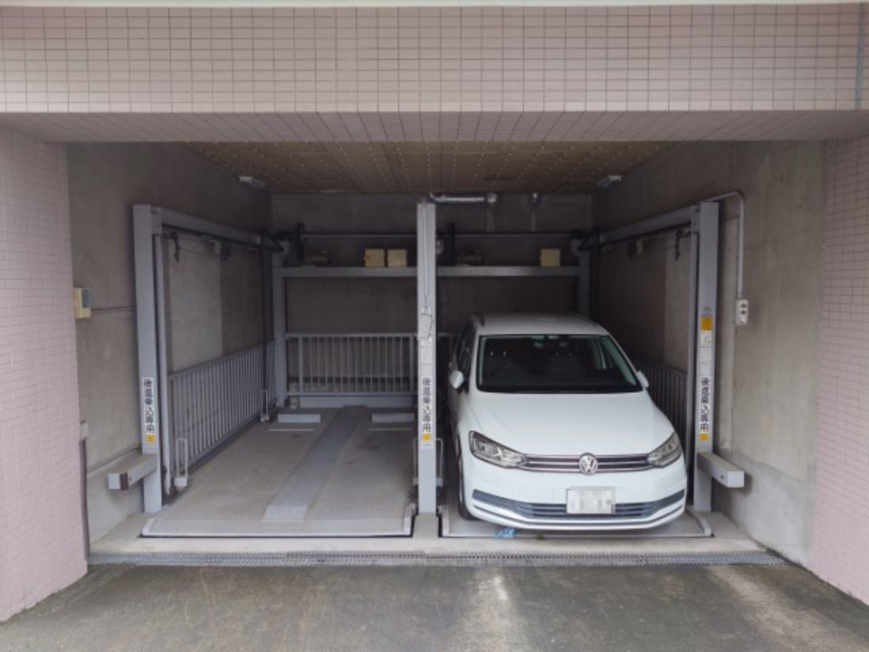 田園キャッスル町屋の駐車場
