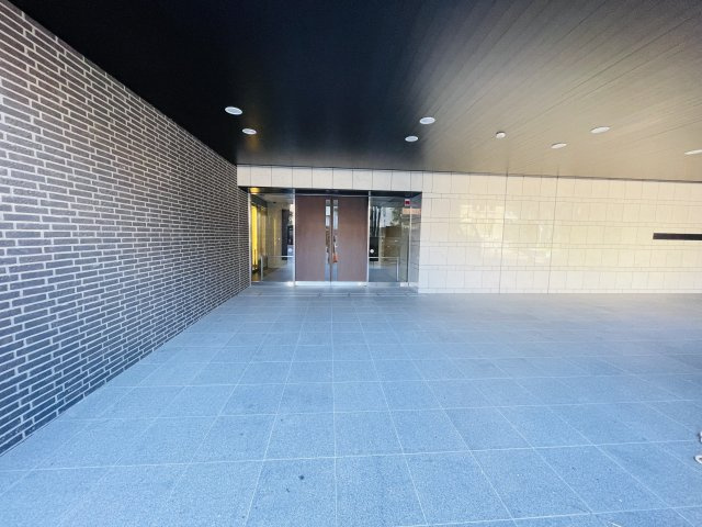 ザ・パークハウス文京区江戸川橋のエントランス