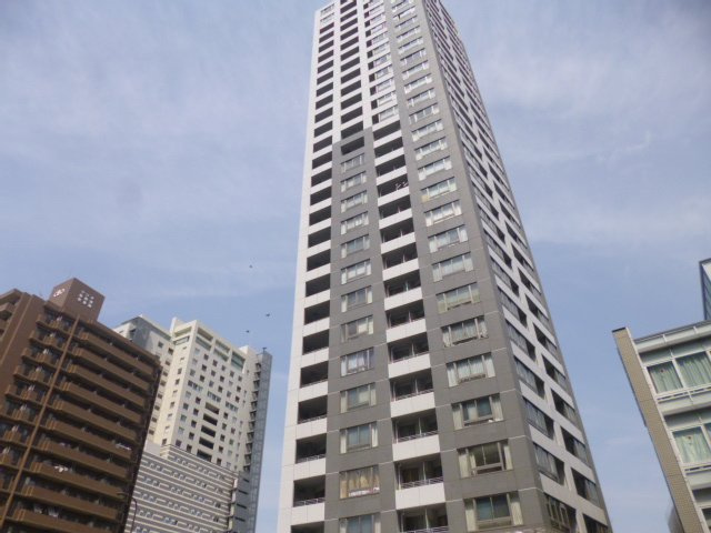 新宿アインスタワーの外観