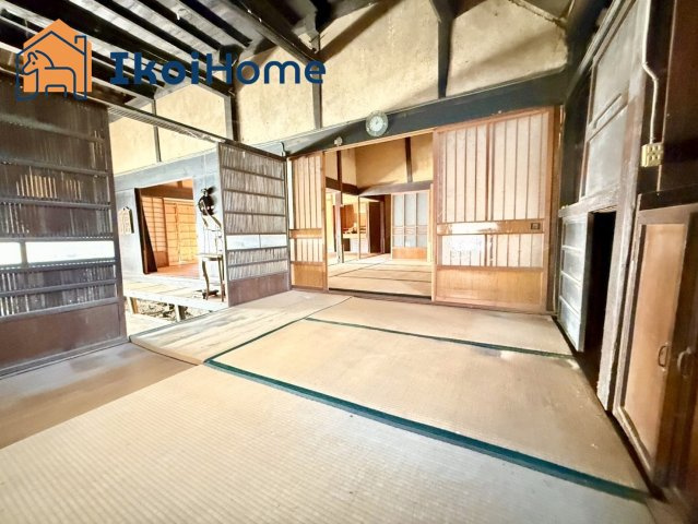 神戸市西区押部谷町木幡　中古戸建の寝室|どんなに転がっても大丈夫な間取！