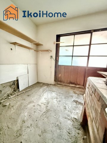 神戸市西区押部谷町木幡　中古戸建の設備|広い空間は何に使いましょう。。。？食材庫を作って災害に備えることもできますね！