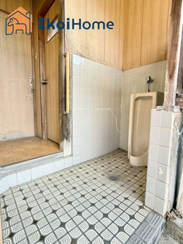 神戸市西区押部谷町木幡　中古戸建のその他|トイレは外で！