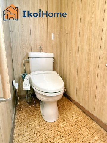 神戸市西区押部谷町木幡　中古戸建のトイレ|トイレはめちゃくちゃ綺麗です！新品に近い！