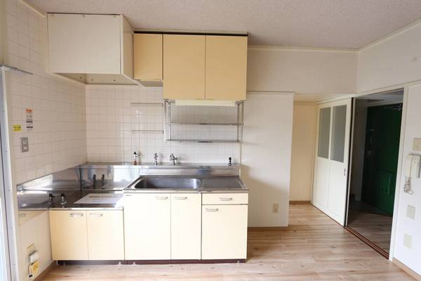 ビレッジハウス吉井Ⅱ2号棟のキッチン|ビレッジハウスの同一物件・同一タイプの間取りの写真です