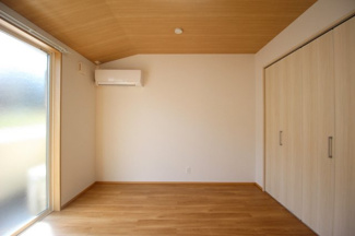 【洋室】 | エントランスライフ衣笠