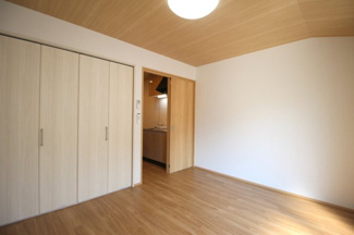 【居間・リビング】 | エントランスライフ衣笠