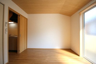 【洋室】 | エントランスライフ衣笠