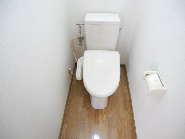 プチメゾンスカイラークのトイレ|※別のお部屋の内装写真です。