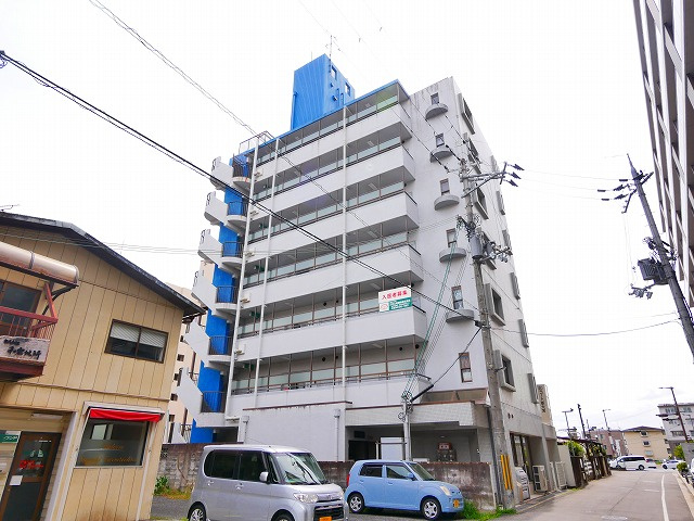 コート新大宮の外観