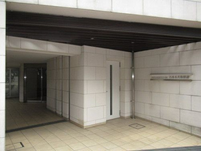 【エントランス】 | オープンレジデンシア六本木美術館前