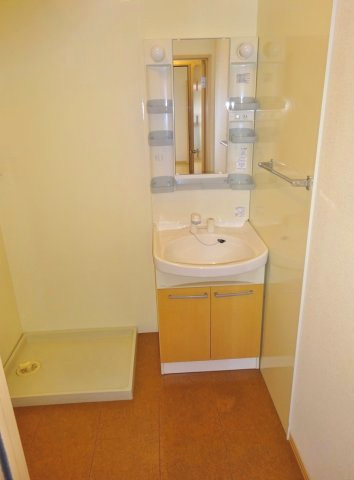 ニーナ　A棟の洗面所