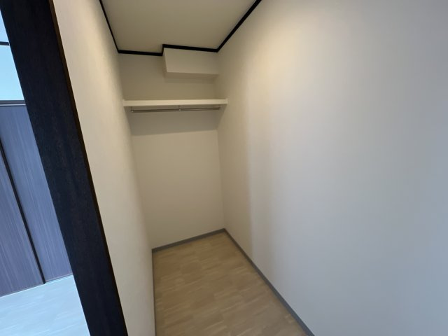 デュオ呉服町の収納